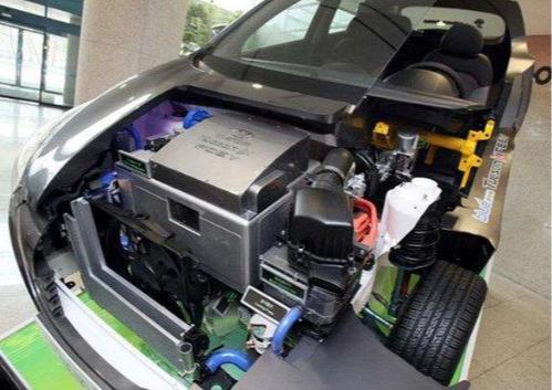 根据国家规定,电动汽车动力电池容量衰减到新电池状态的80%以下,可视