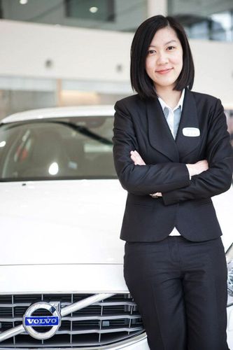 你的未来客户都是通过你的客户介绍推荐而来的因此,作为汽车销售顾问